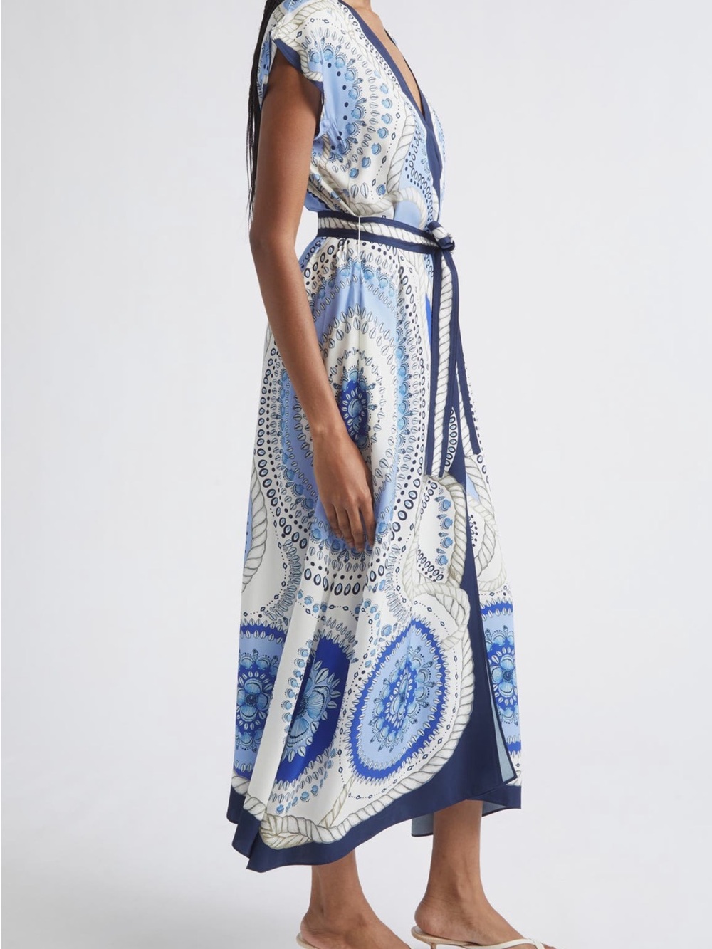 Reiss Heidi scarf print belted midi dress - Picture 3 of 10
